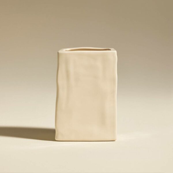 Βάζο Nomad Εκρού D9xH18