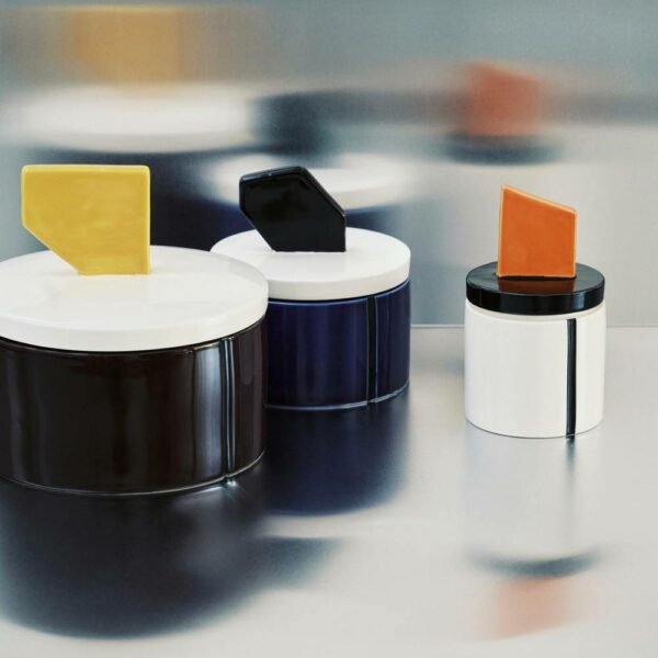 Αρωματικό Κερί Candela 02 – Black/Orange, 8,5×8,5×14